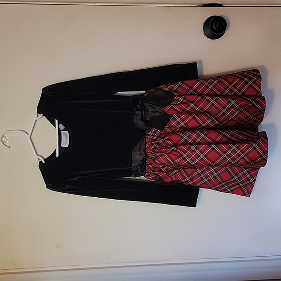 Girls Dress, The Children's Place, Size 5/6 - Picture 1 of 4